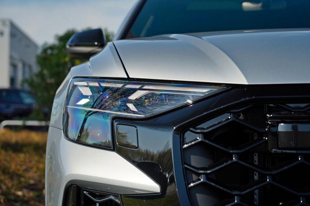 Audi RSQ8 2025