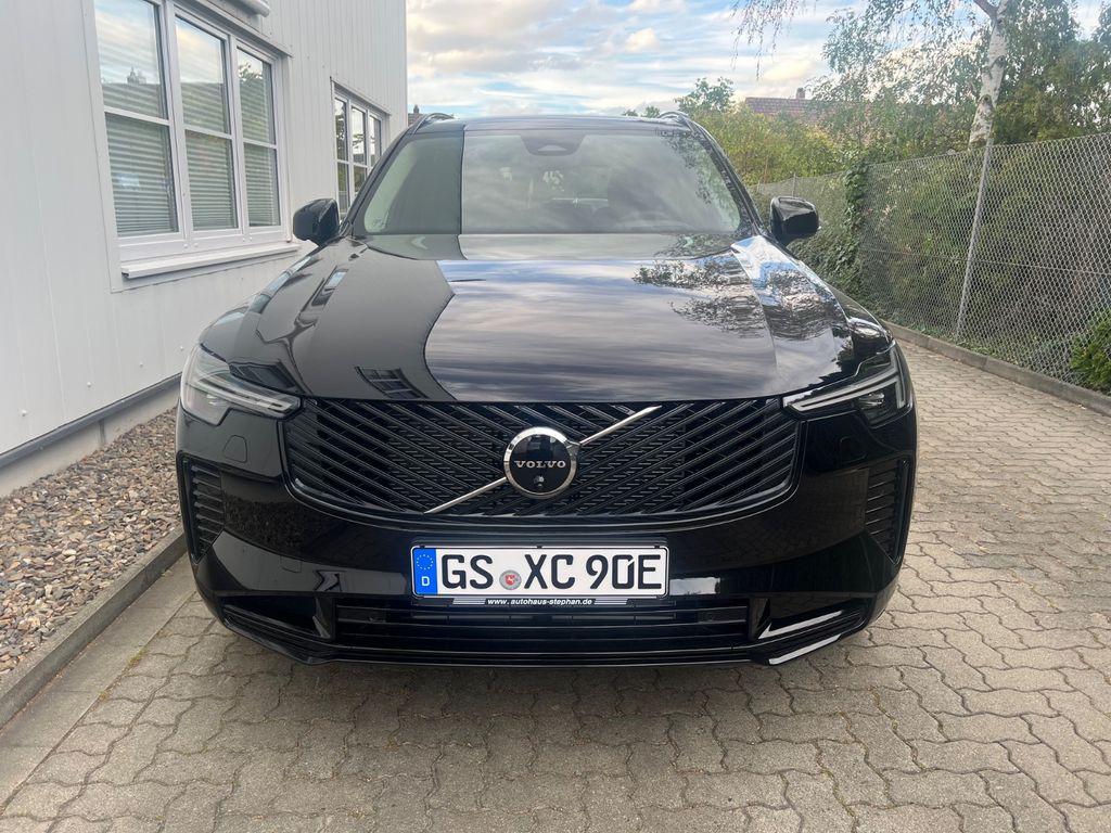 Volvo XC90 2025