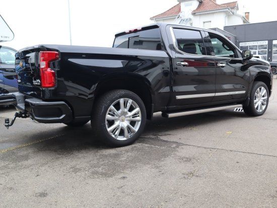 Chevrolet Silverado 2025