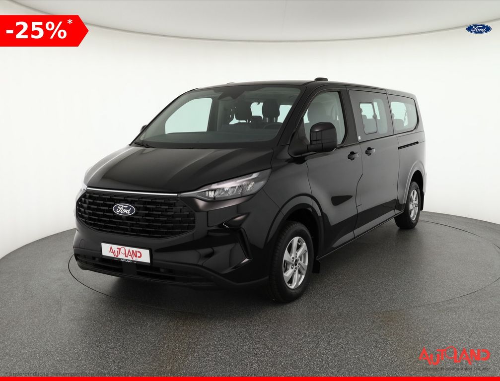 Ford Tourneo Custom 2025
