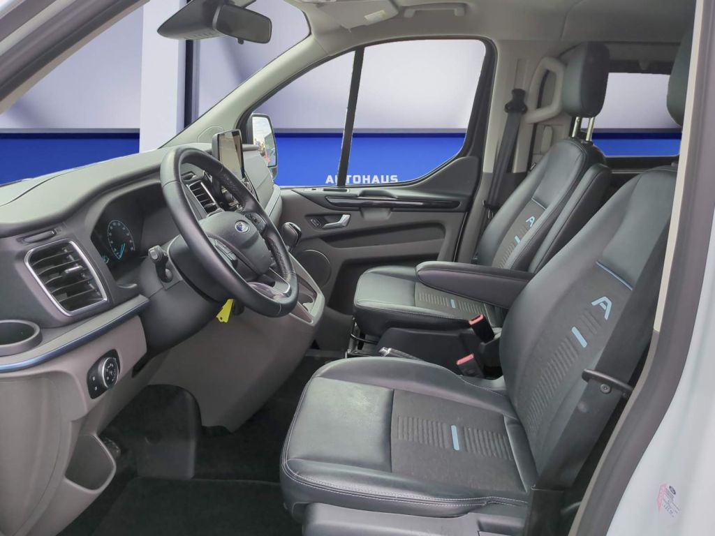 Ford Tourneo Custom 2022