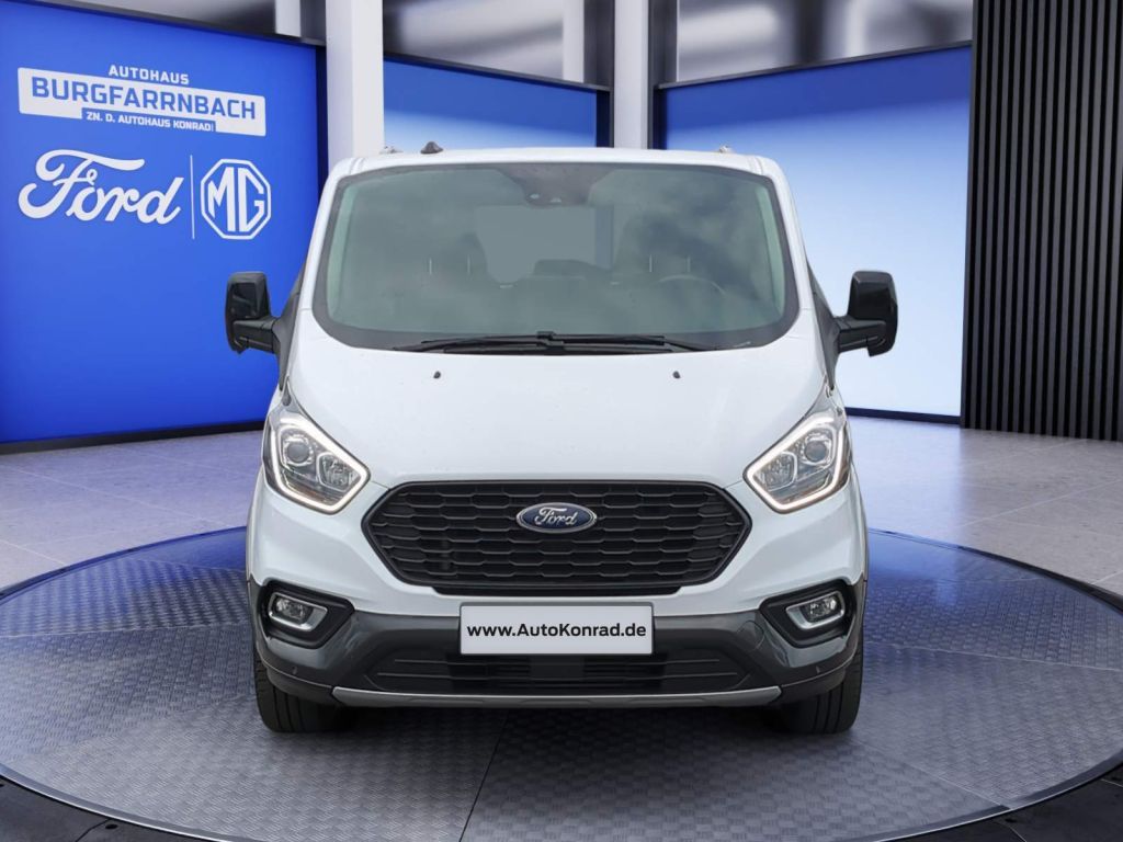 Ford Tourneo Custom 2022