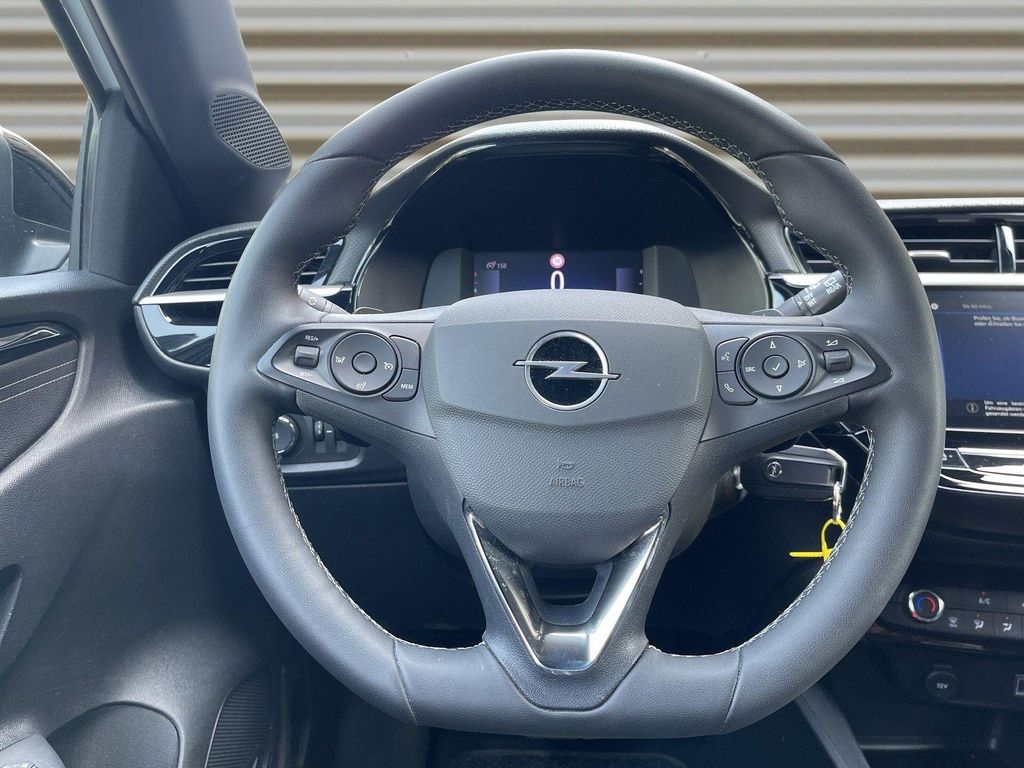 Opel Corsa 2024