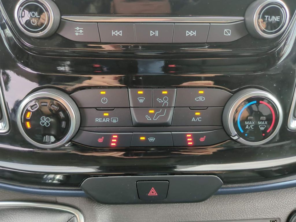 Ford Tourneo Custom 2022