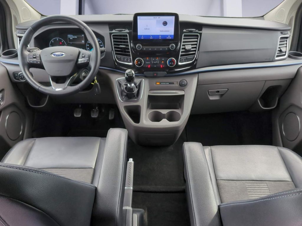 Ford Tourneo Custom 2022