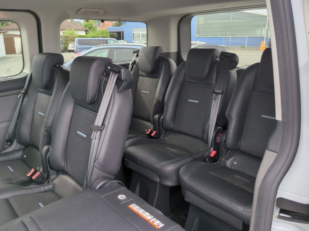 Ford Tourneo Custom 2022