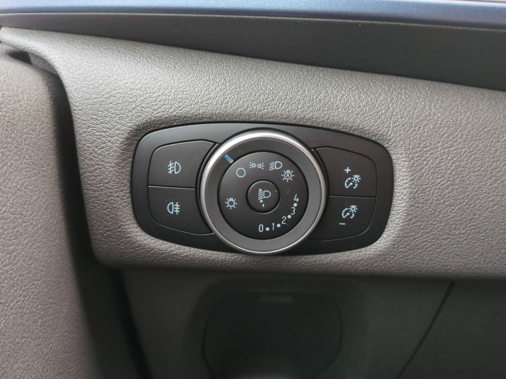 Ford Tourneo Custom 2022