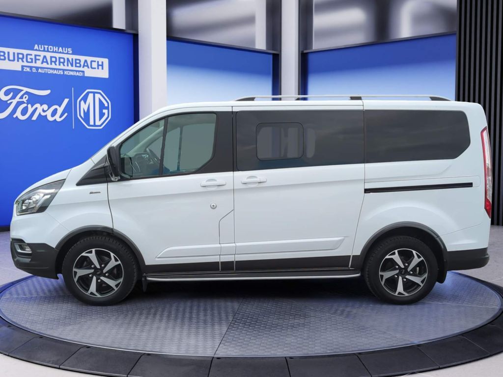 Ford Tourneo Custom 2022