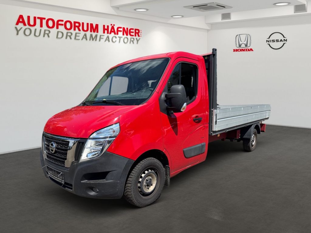 Nissan NV400 2021