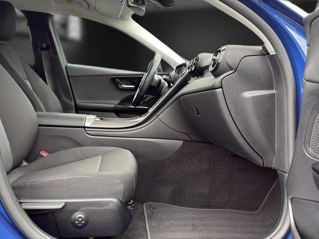 Mercedes-Benz C 200 2023