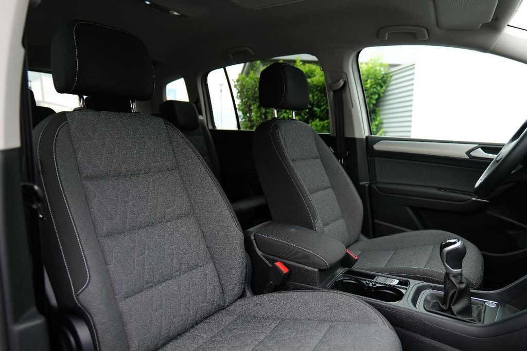 Volkswagen Touran 2024