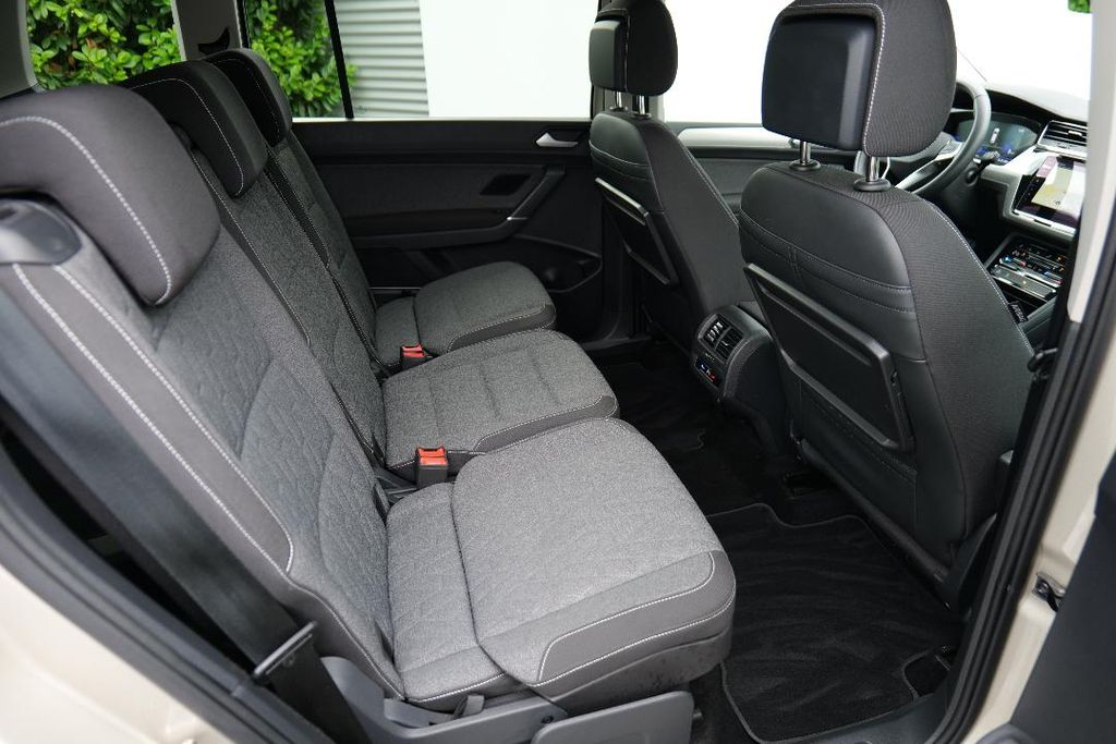 Volkswagen Touran 2024