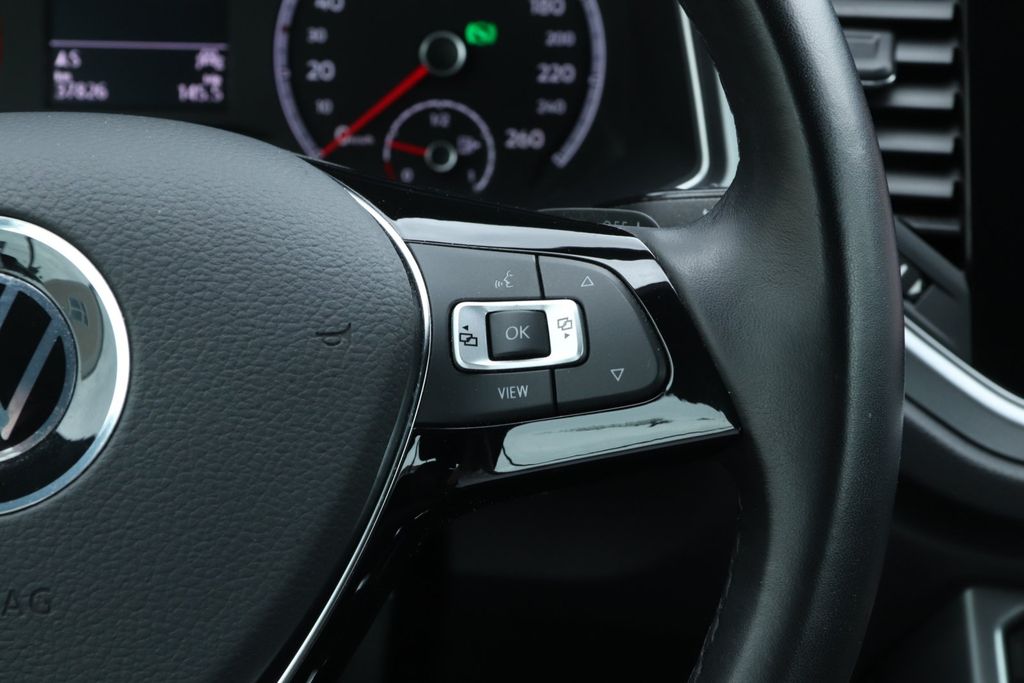 Volkswagen T-Roc 2021