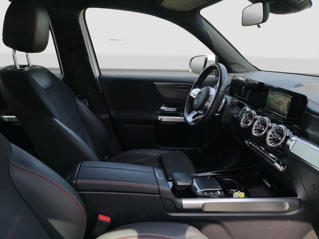 Mercedes-Benz EQB 2022