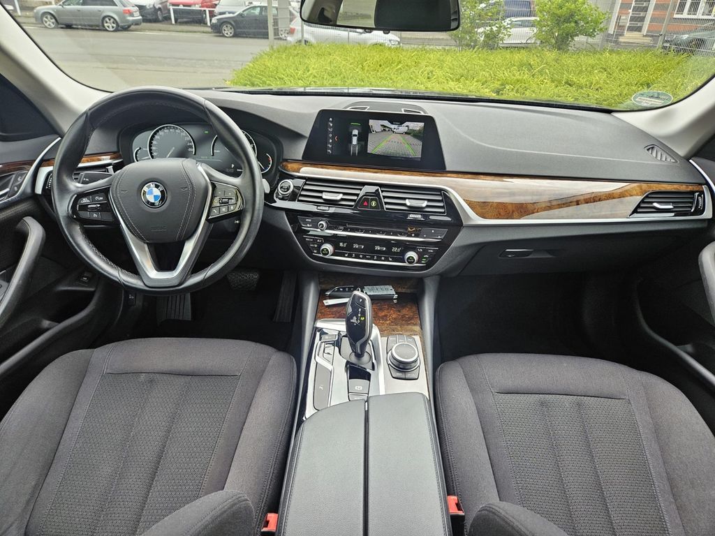 BMW 520 2020