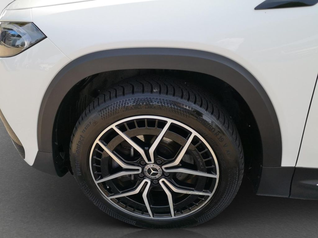 Mercedes-Benz EQB 2022