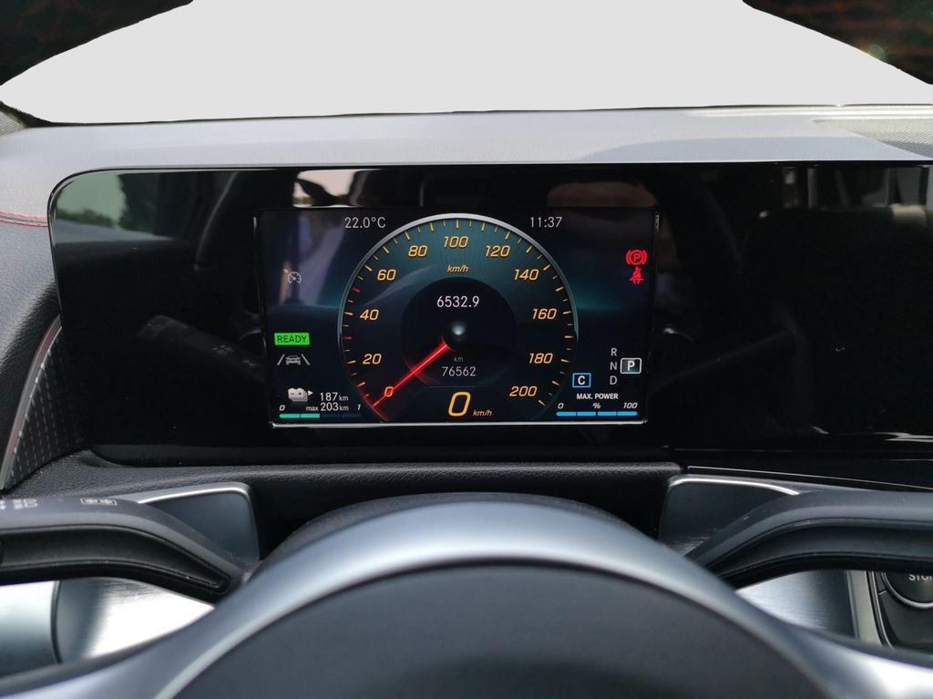 Mercedes-Benz EQB 2022