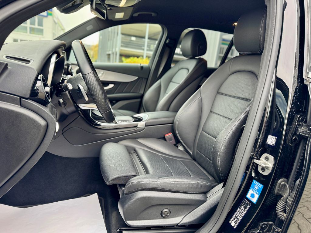 Mercedes-Benz GLC 300 2021