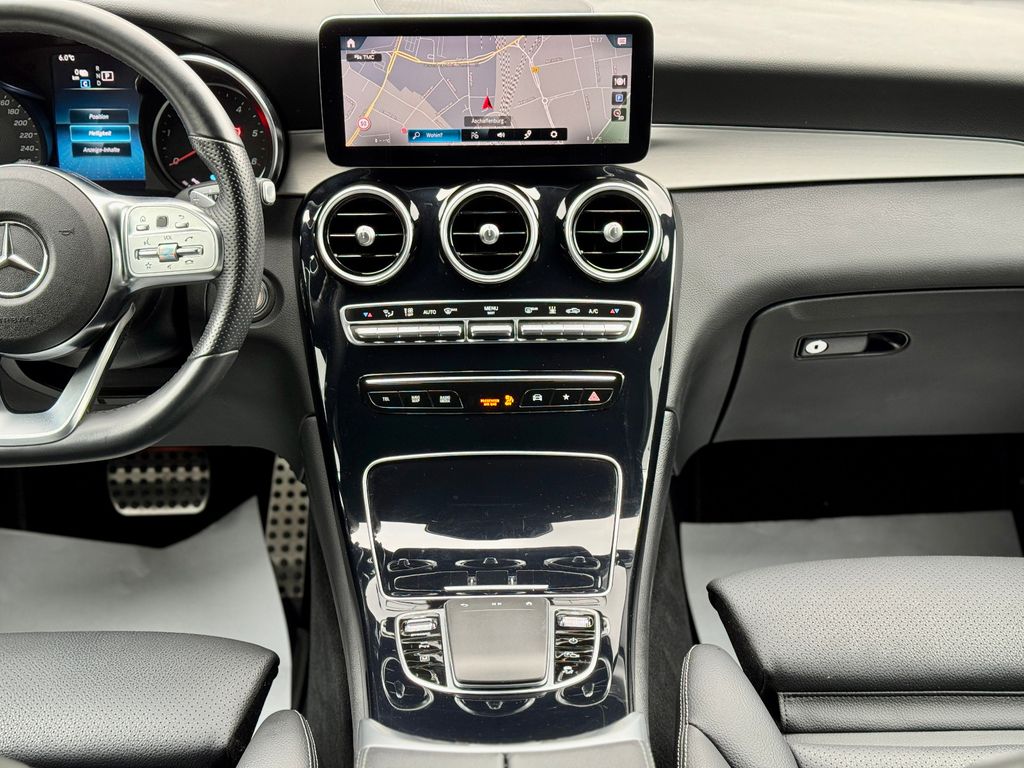 Mercedes-Benz GLC 300 2021