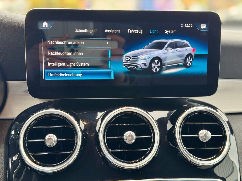 Mercedes-Benz GLC 300 2021