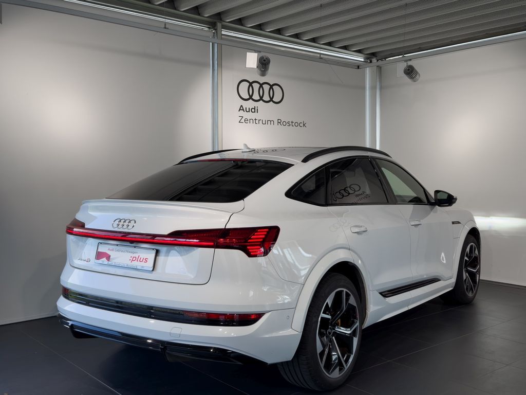 Audi e-tron 2021