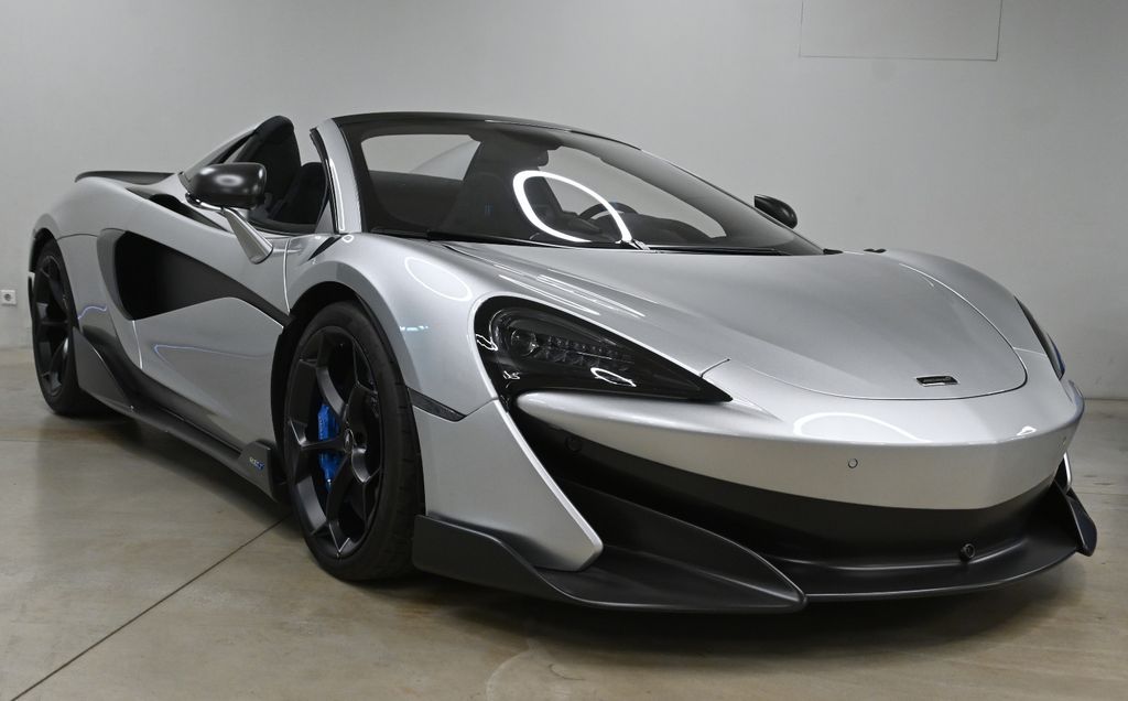 McLaren 600LT 2022
