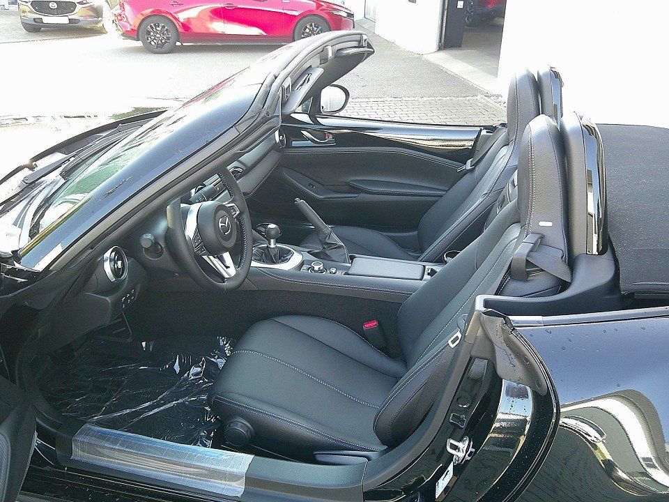 Mazda MX-5 2025