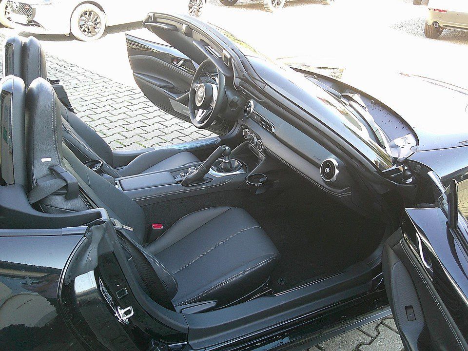 Mazda MX-5 2025