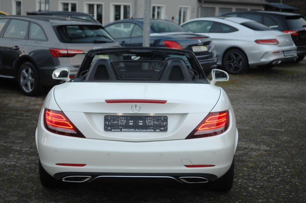 Mercedes-Benz SLC 300 2018