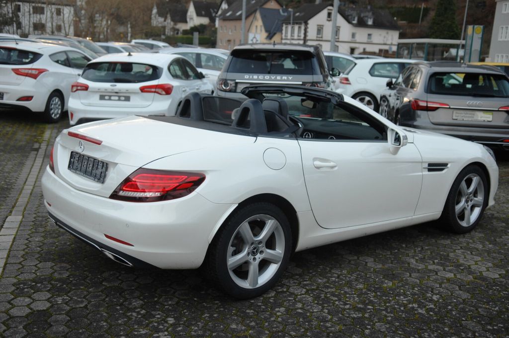 Mercedes-Benz SLC 300 2018