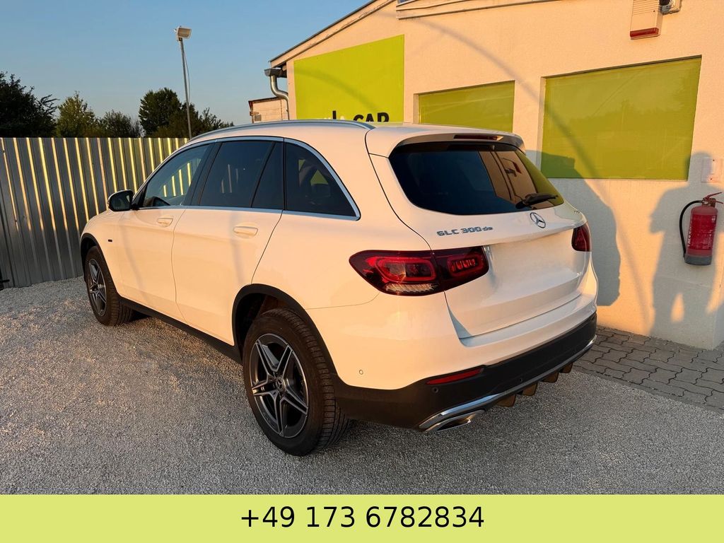 Mercedes-Benz GLC 300 2021