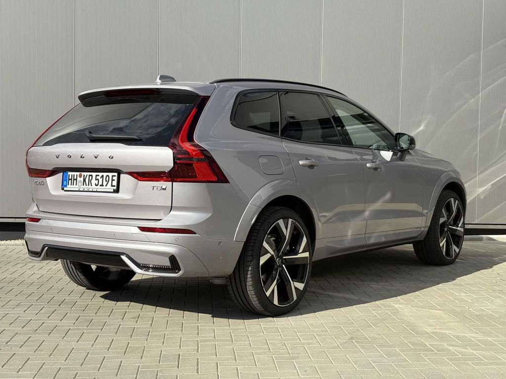 Volvo XC60 2025
