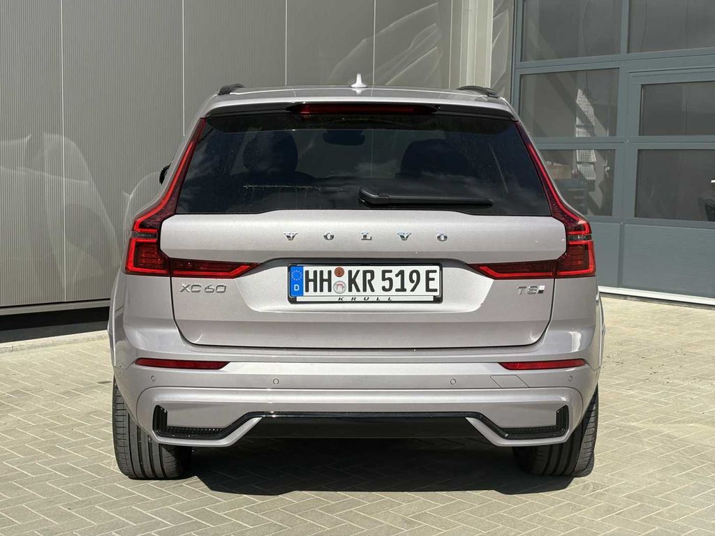 Volvo XC60 2025