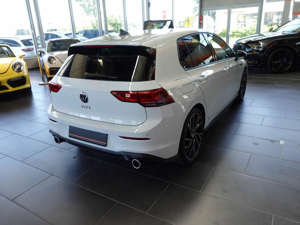 Volkswagen Golf 2022