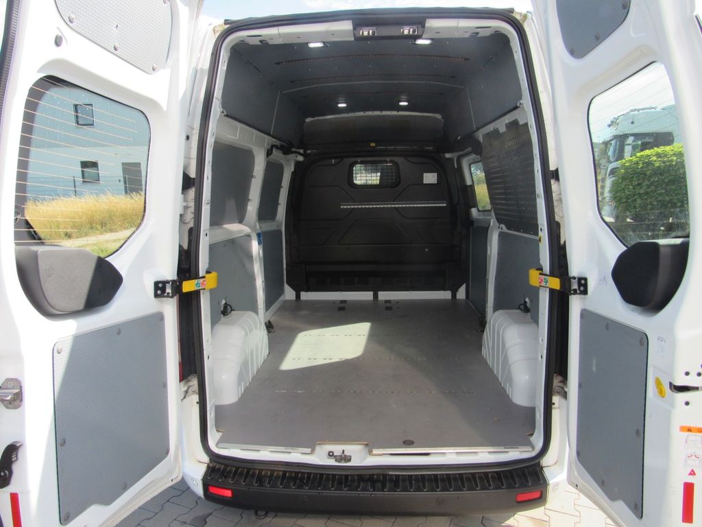 Ford Transit Custom 2021