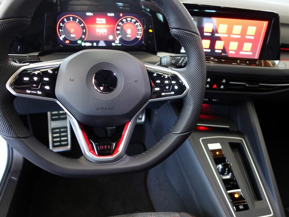 Volkswagen Golf 2022