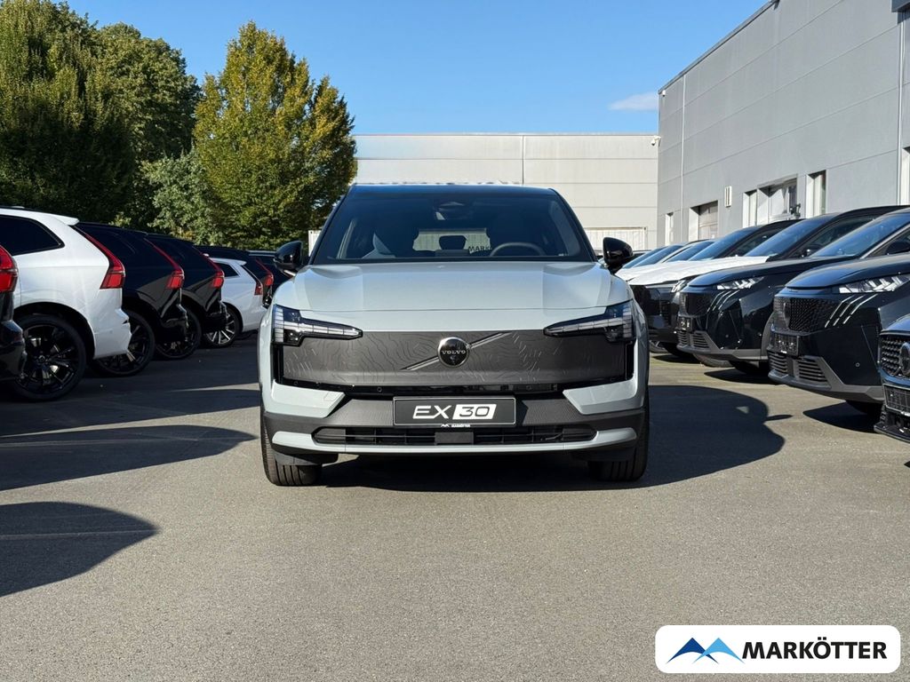 Volvo EX30 2025
