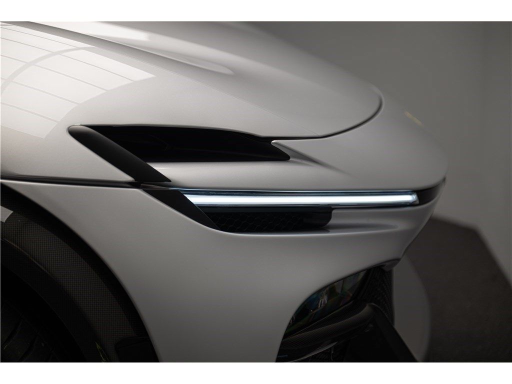 Ferrari Purosangue 2024