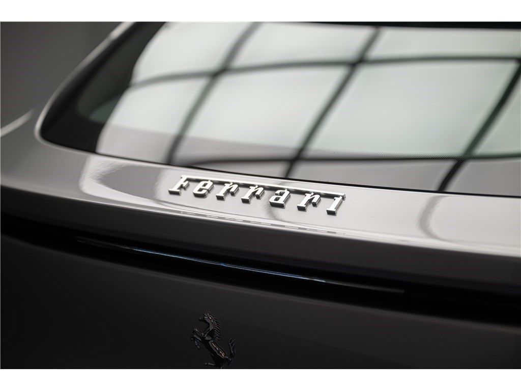 Ferrari Purosangue 2024