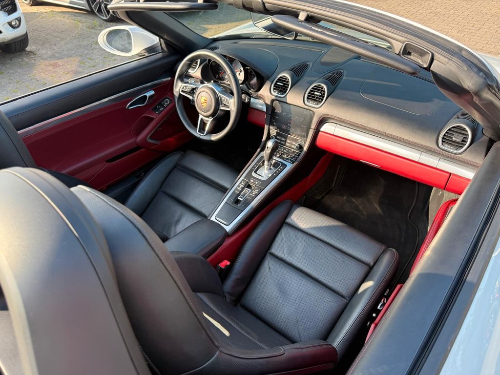 Porsche Boxster 2017