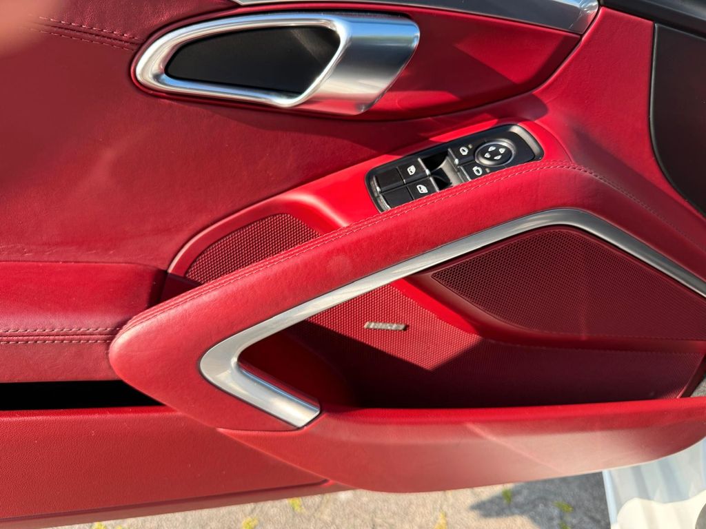 Porsche Boxster 2017