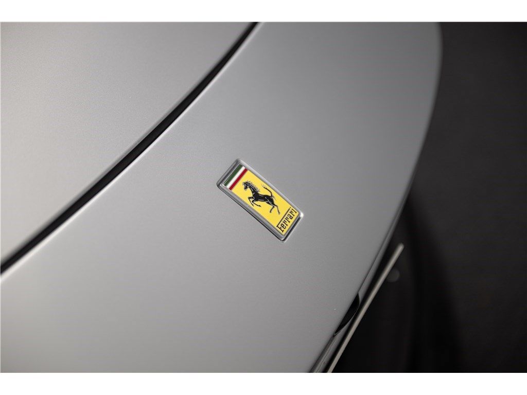 Ferrari Purosangue 2024