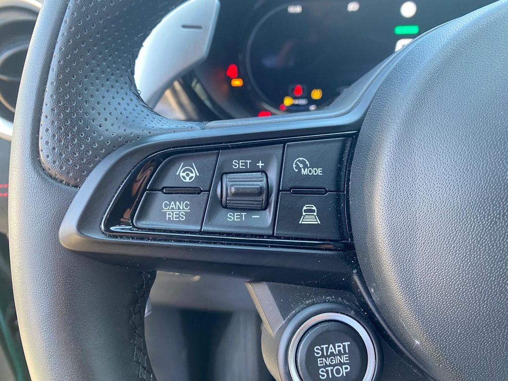 Alfa Romeo Tonale 2023