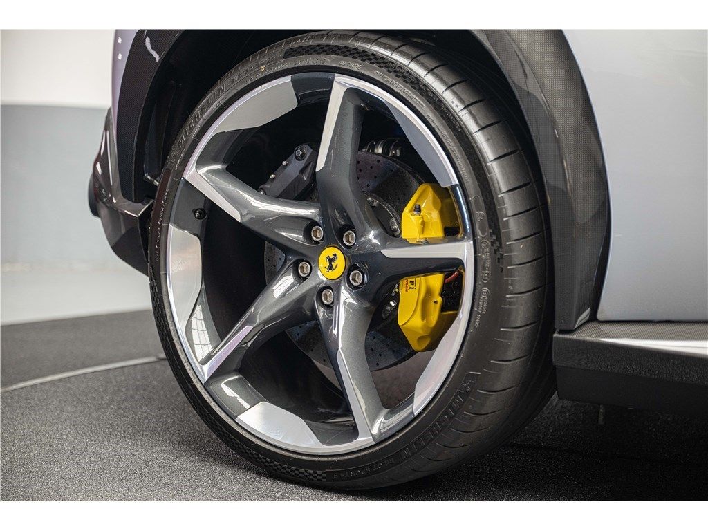 Ferrari Purosangue 2024