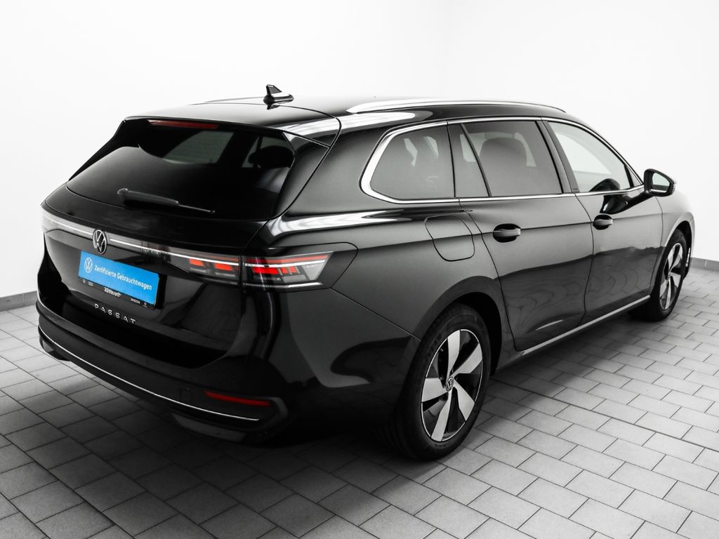 Volkswagen Passat 2024