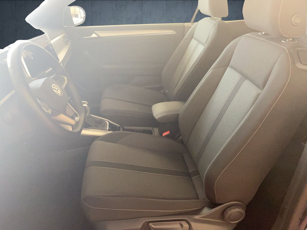 Volkswagen T-Roc 2024