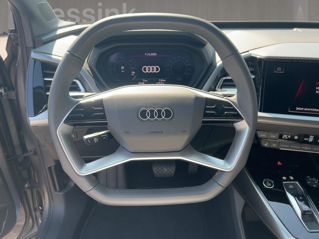 Audi Q4 e-tron 2025
