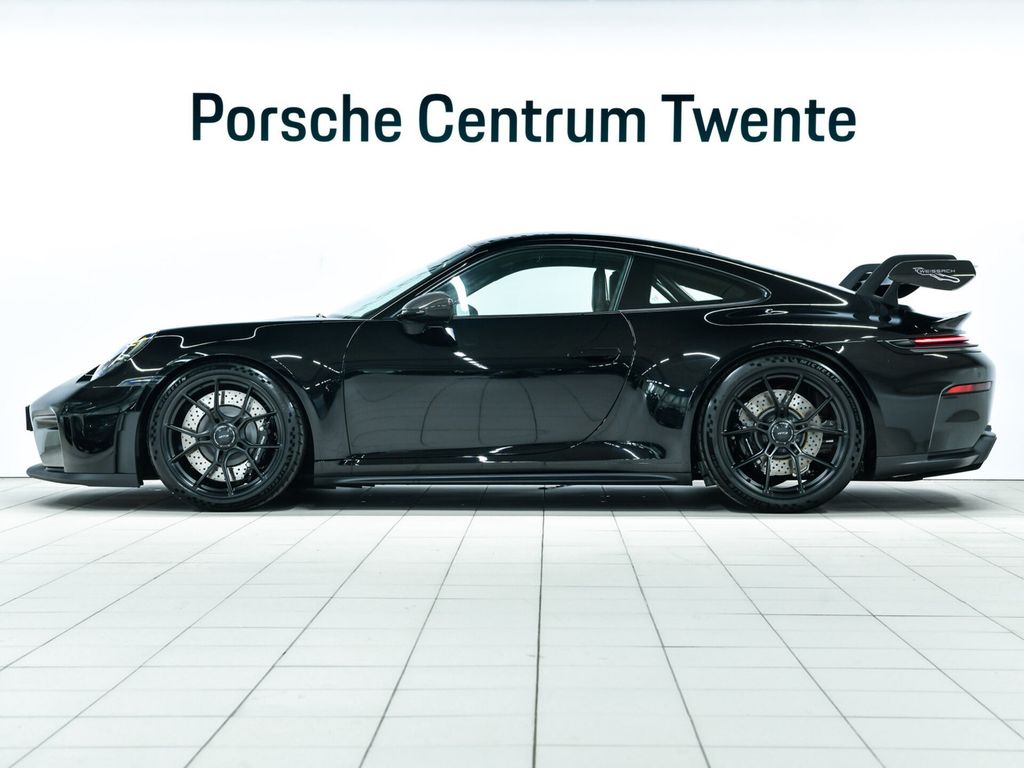 Porsche 992 2025