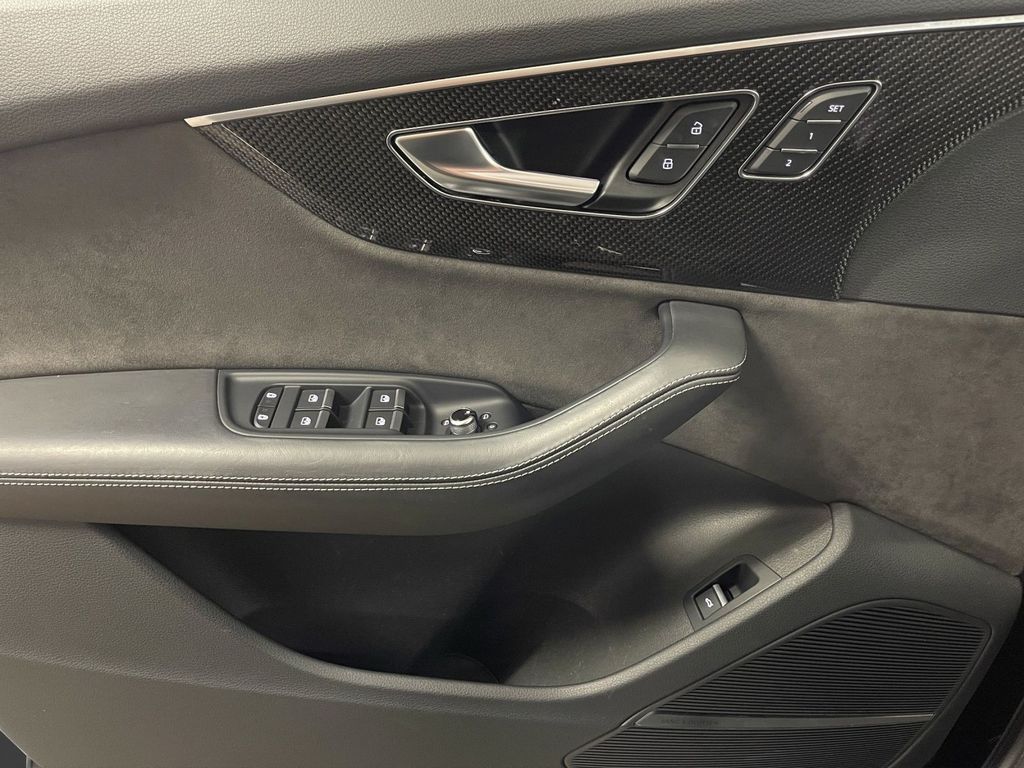 Audi SQ7 2021