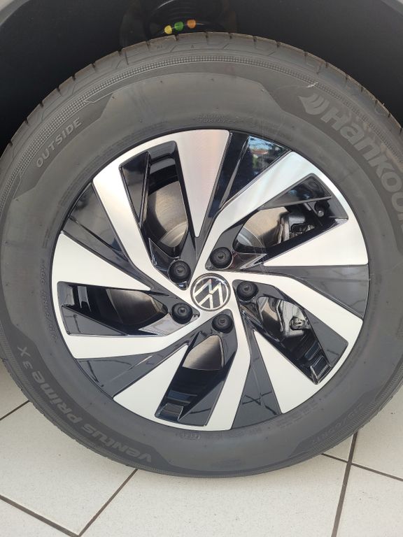 Volkswagen Tiguan 2025